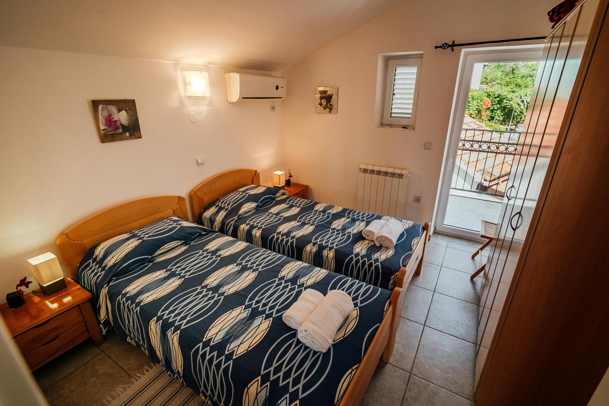 Holiday Home Amanda Hollick Kotor Eksteriør bilde