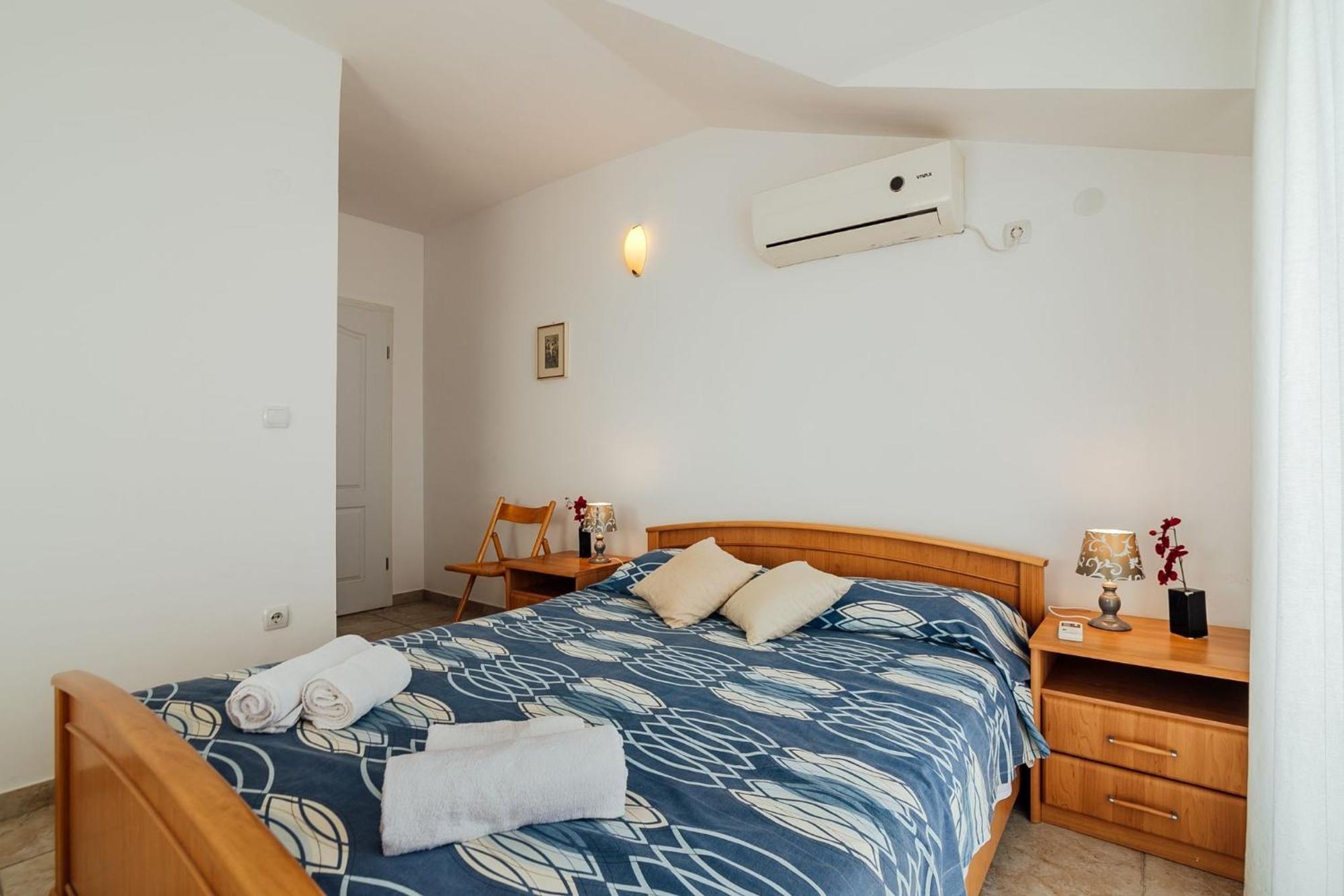 Holiday Home Amanda Hollick Kotor Eksteriør bilde
